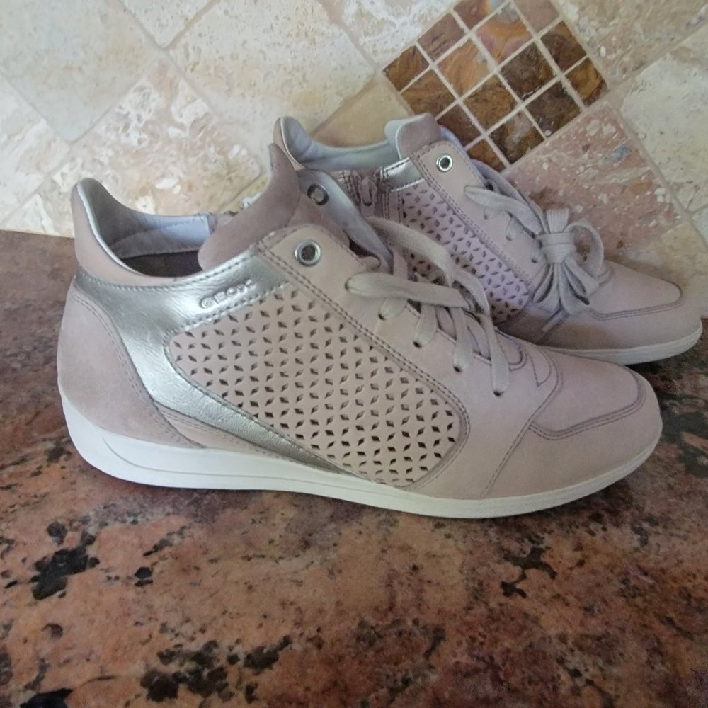 Women's Shoes GEOX Respira Hightop Zipper Tan Nubuck Leather Sz 40EU  9.5US